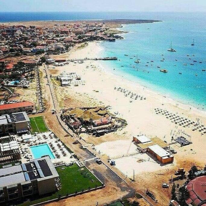 Bright, Luxury And Modern Less Than 500M -Beach Apartamento Santa Maria Exterior foto